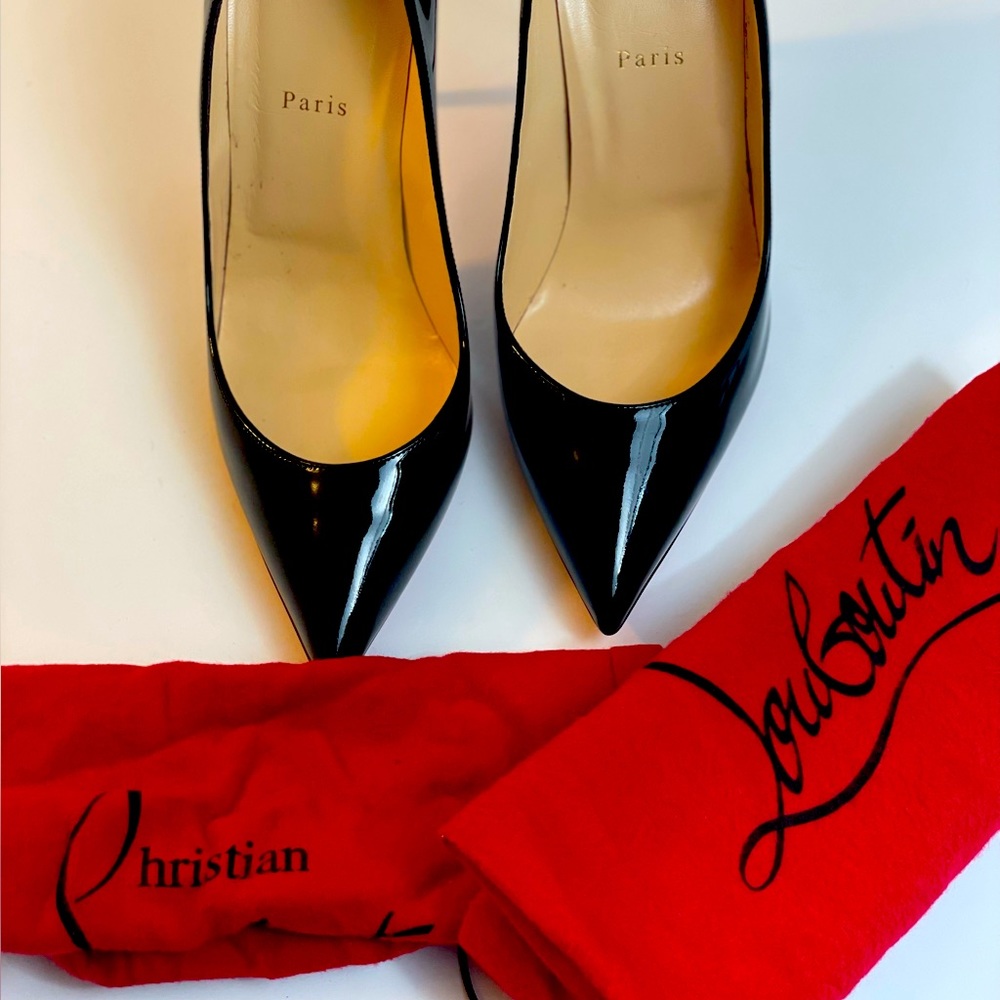 Authentic Christian Louboutin - So Kate 120mm size 42😍